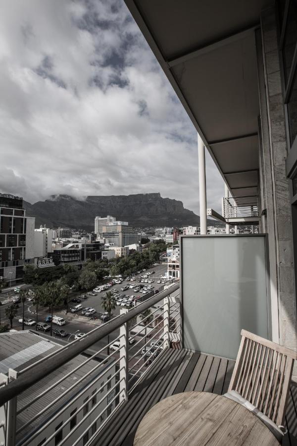 Luxurious Loft With Amazing View Of Table Mountain Appartement Kaapstad Buitenkant foto
