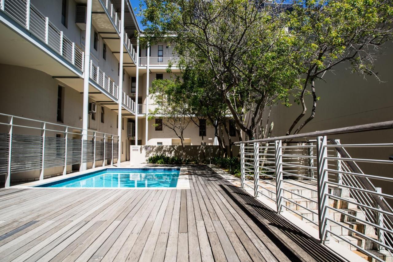 Luxurious Loft With Amazing View Of Table Mountain Appartement Kaapstad Buitenkant foto